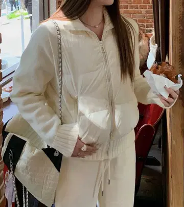 니트 절개 충전솜 블루종