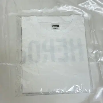 TOBE toHEROes T셔츠 화이트