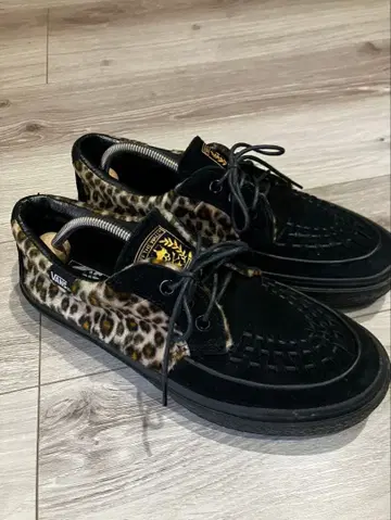 VANS 크리퍼 레오파드 스니커즈