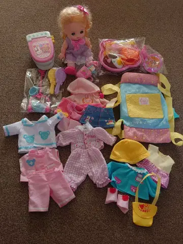 멜짱 릴리짱 본체 옷 갈아입기 의류 묶음 판매 세트