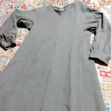 그레이 긴팔 니트 원피스