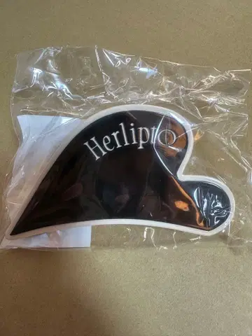 Herlipto 바이컬러 하트 헤어 클립