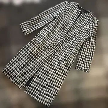 컨디션 최상 토카 PUZZLE 트위드 코트 하운드투스 체크