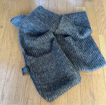 Agnes b 에네스베 머플러