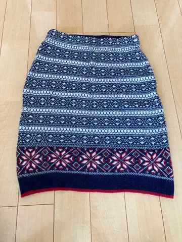 브룩스브라더스 눈송이 패턴 울 스커트