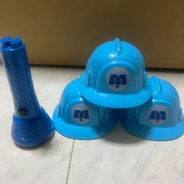 몬스터 주식회사 라이드 앤 고 시크 디즈니 헬멧 라이트