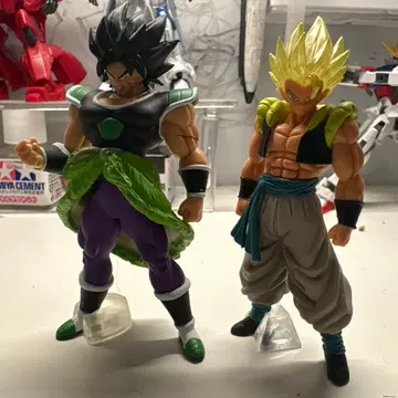 드래곤볼 HG 브로리 오지터