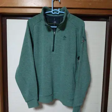 그린 지퍼 하이넥 스웨터