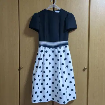 [ BORDERS at BALCONY ] 도트 원피스