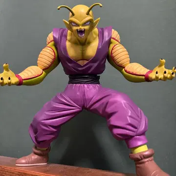 드래곤볼 피콜로 잠재 능력 해방 피규어