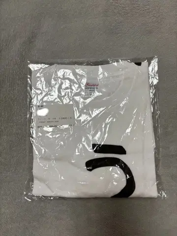 아카미 카루비 시끄럽네 T셔츠 M size