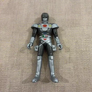 BANDAI 실버 피규어