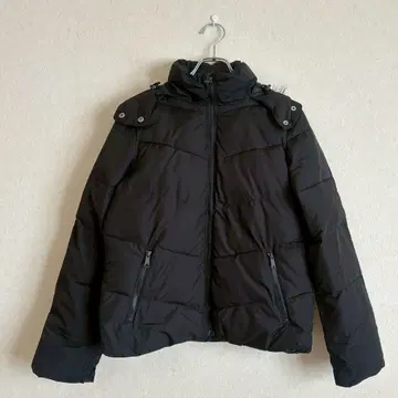 GAP 블랙 후드 부착 다운 자켓