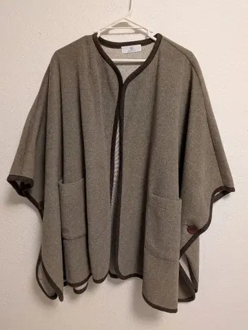 판초 스타일 케이프 코트