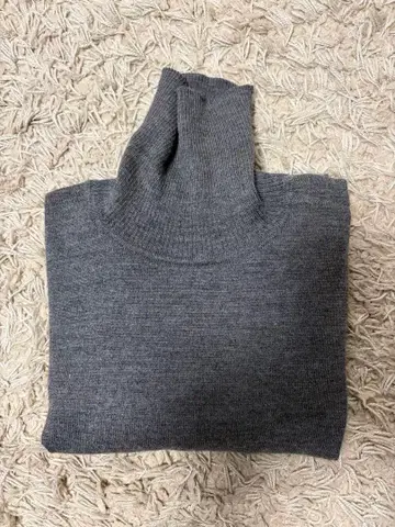 컨디션 최상 URBAN RESEARCH 그레이 울 스웨터 터틀넥 S