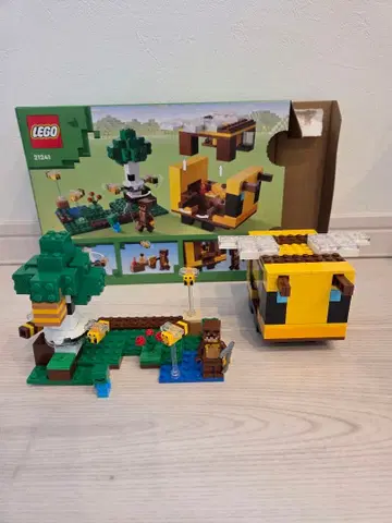 LEGO 마인크래프트 21241 벌의 오두막