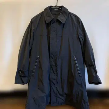 Aquascutum 블랙 스텐카라 코트