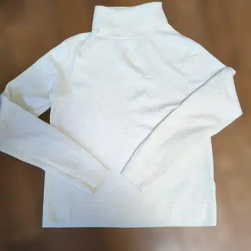 캐시미어 유니클로 S 화이트 터틀넥 스웨터 긴팔 니트