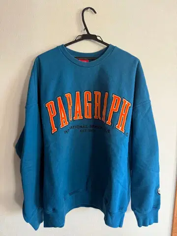 PARAGRAPH 트레이닝복