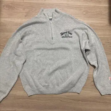 하프 지퍼 니트 그레이