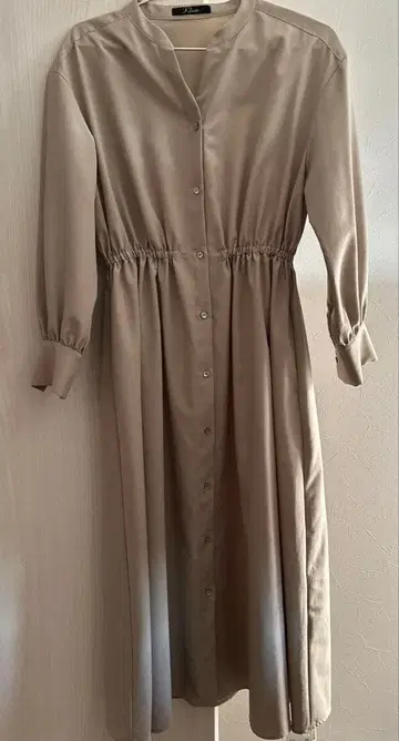 워셔블 셔츠 원피스 어반 리서치 로쏘 베이지 모카