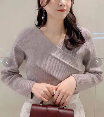 Noela 크로스 리브 니트