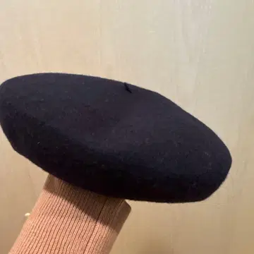 CA4LA 베레모 네이비 컬러 1회 착용