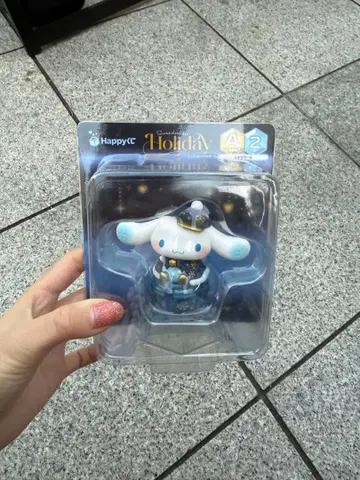 산리오 시나몬 시나모롤 피규어 Happy 복권