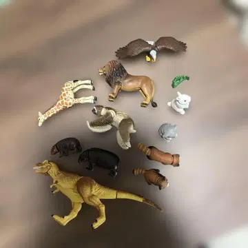 동물 피규어