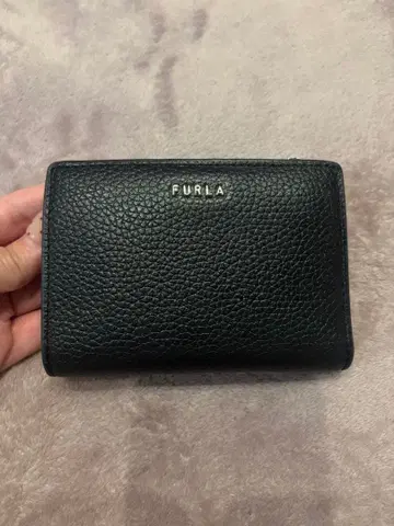 FURLA 지갑