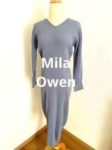 Mila Owen 리브 롱 니트 원피스