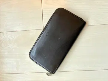 A.P.C. 블랙 가죽 장지갑