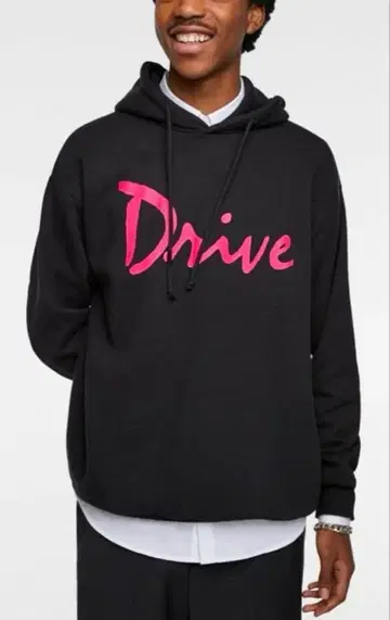 ZARA Drive 로고 블랙 후드티