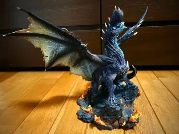 캡콤 피규어 빌더 크리에이터즈 모델 황흑룡 알바트리온