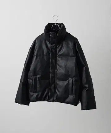 CLEL 볼륨 하이넥 숏 패딩 자켓 M 사이즈