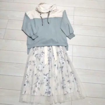 엑시즈팜 트레이닝복 샤샤 스커트 셋업