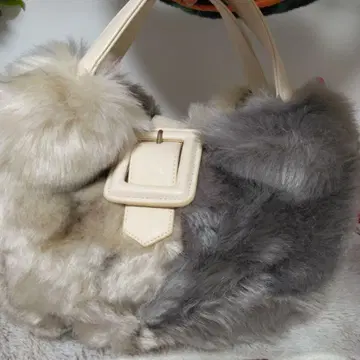 다이애나 퍼 핸드백 그레이 베이지