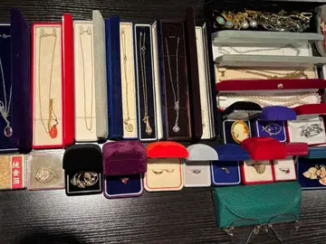 주얼리 등 목걸이 반지 앤티크한 것