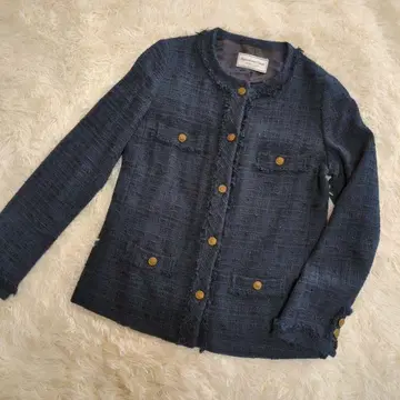 [ 새상품급 ] 두지엠 클라세 노카라 자켓 프린지 골드 버튼 36