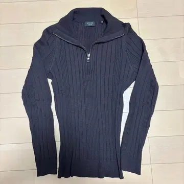 EPOCA UOMO 하프 지퍼 스웨터