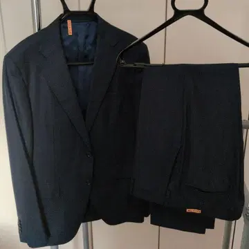 유나이티드 애로우즈 프리미엄 울 비즈니스 정장 네이비