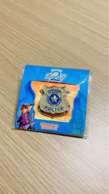 주토피아 경찰 배지 핀 배지 공식 정품