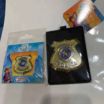 주토피아 경찰 배지 핀 배지 패스 케이스 세트 라스트
