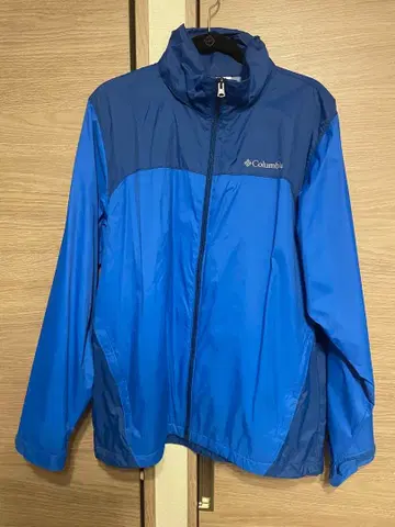 컬럼비아 자켓 블루, 파랑