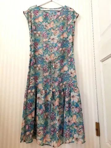 로페피크닉 슬리브리스 트로피컬 꽃무늬 롱 원피스 리조트 원피스