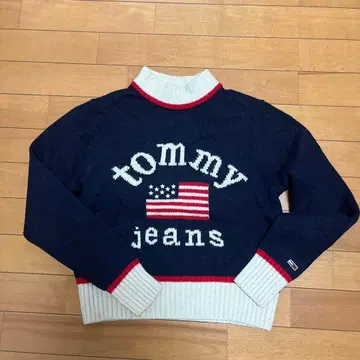 TOMMY JEANS 네이비 스웨터 S