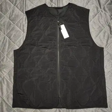 GU 히트 패디드 퀼팅 베스트 sw