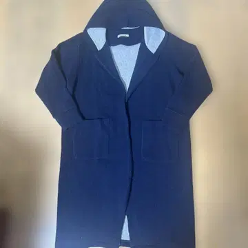 미사용에 가까운 RADIATE 네이비 모 100% 니트 코트