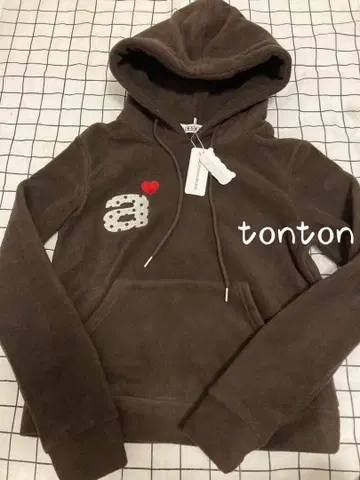 AEAE 브라운 자수 후드티