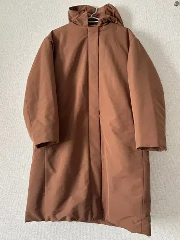 하이브리드 다운 코쿤 코트 유니클로